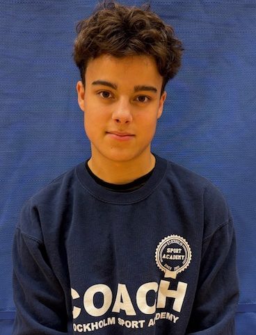 Amir, Parkourtränare